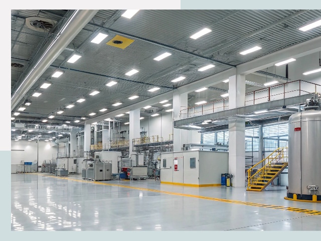 Освещение ангаров в Красногорске от 610 руб. - Эффективные решения