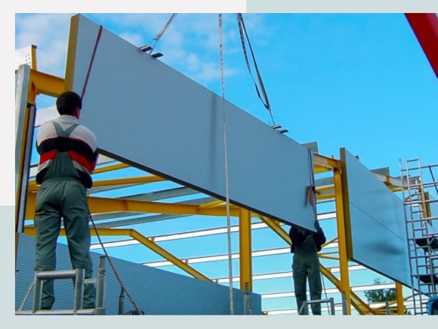 Монтаж сэндвич-панелей в Красногорске от 610 руб.